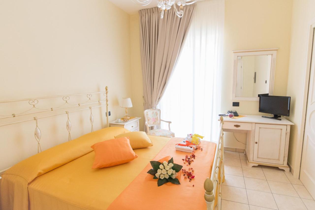 Villa Marchesa Castelnuovo Cilento エクステリア 写真